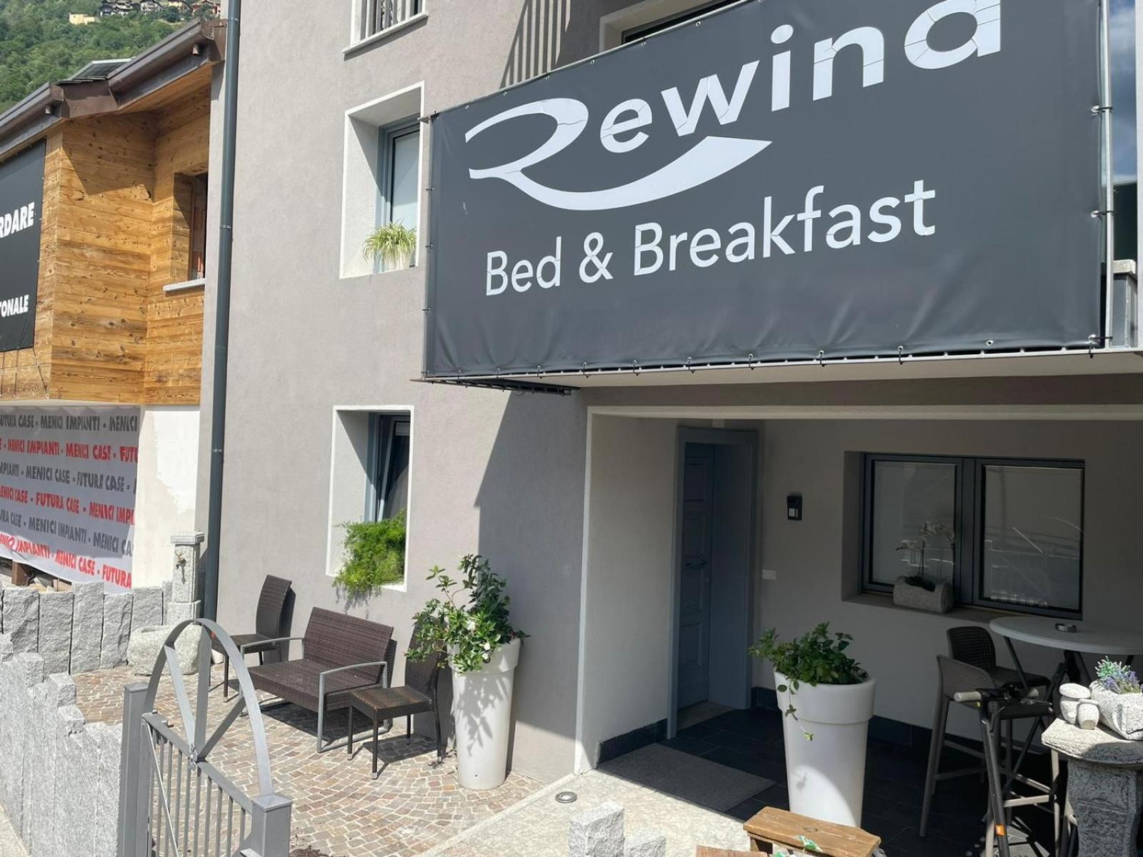 Hotel Rewind à Temù Extérieur photo